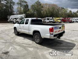 (Chester, VA) 2017 Toyota Tacoma 4x4 Extended-Cab Pickup Truck Runs & Moves