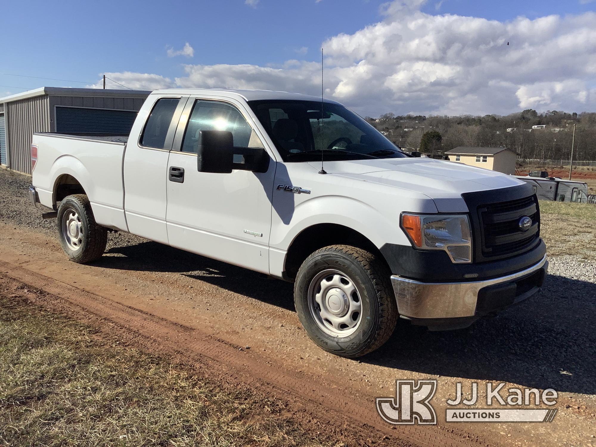 (Kodak, TN) 2014 Ford F150 4x4 Extended-Cab Pickup Truck Runs & Moves) (Jump To Start, Body Damage)