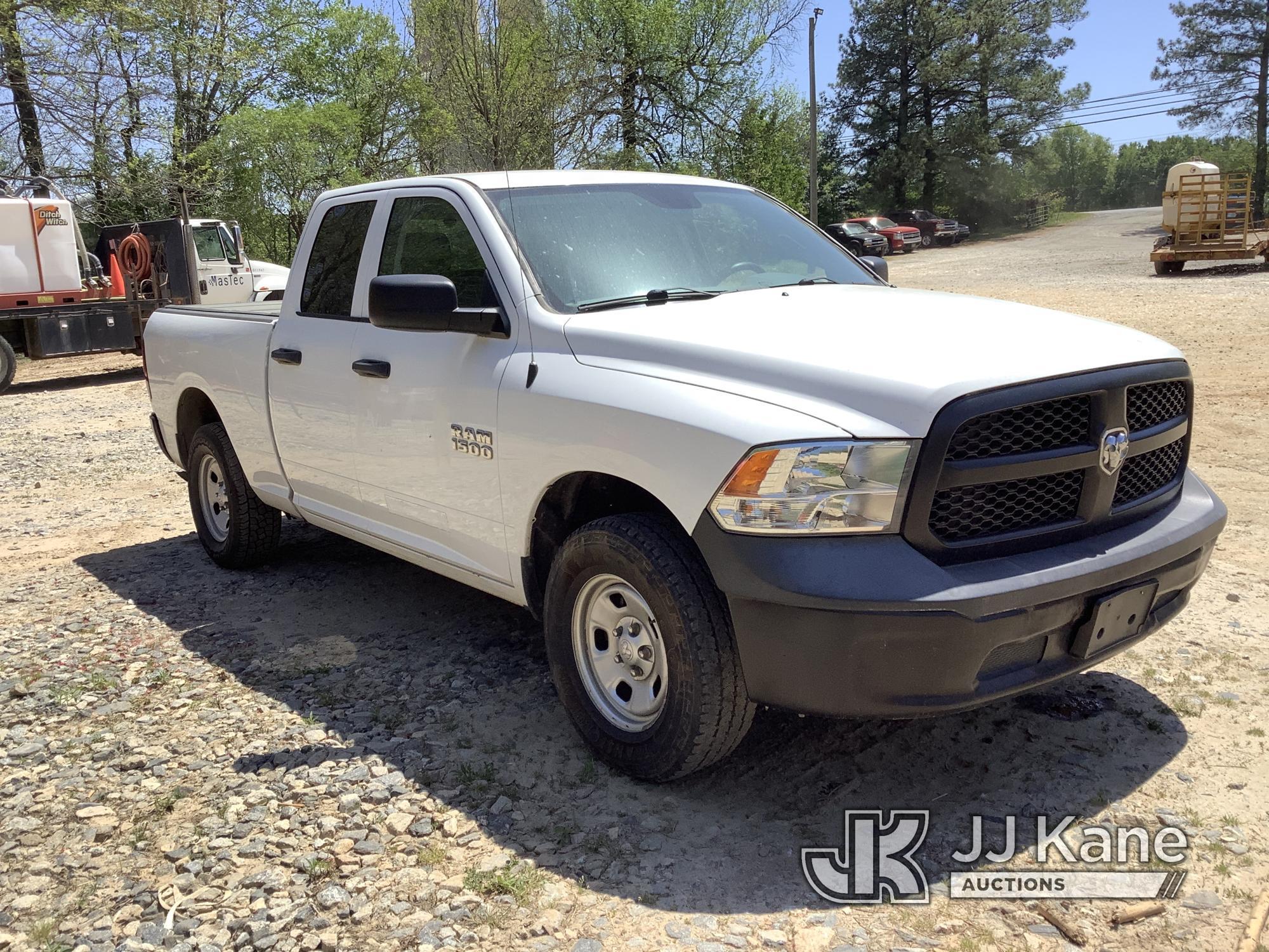 (Cumming, GA) 2018 Dodge Ram 1500 Extended-Cab Pickup Truck Runs & Moves) (Battery Light On, Body Da