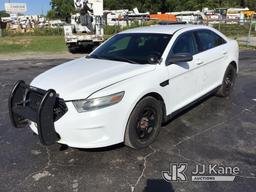 (Ocala, FL) 2013 Ford Taurus AWD 4-Door Sedan, Municipal Owned Runs & Moves) (New Battery.