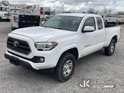 (Verona, KY) 2016 Toyota Tacoma 4x4 Extended-Cab Pickup Truck Runs & Moves) (Body Damage