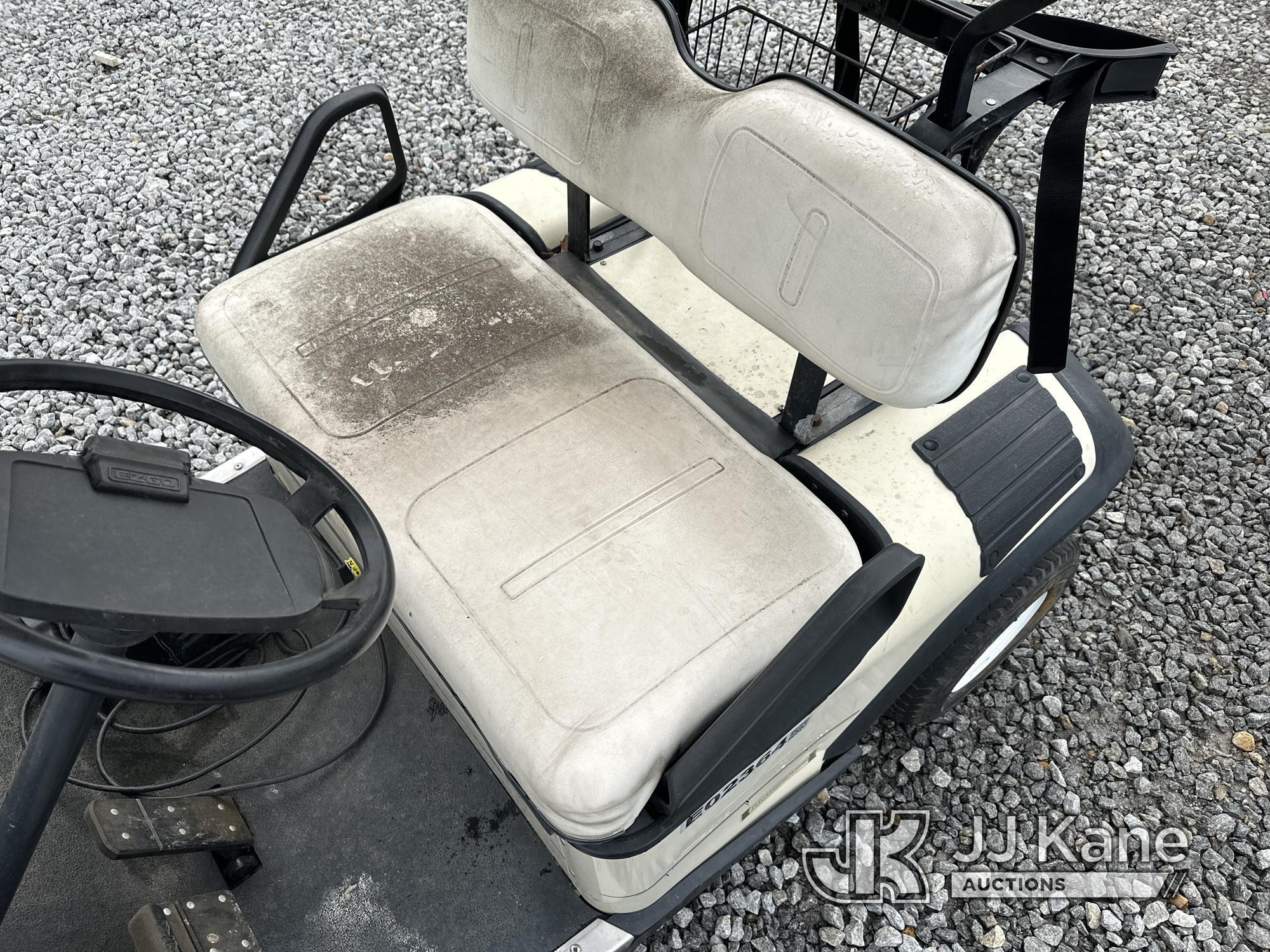 (Villa Rica, GA) EZGO Textron Golf Cart, (GA Power Unit) Not Running, Condition Unknown) (Charger Co