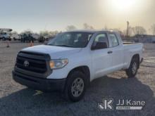 (Verona, KY) 2014 Toyota Tundra Crew-Cab Pickup Truck Runs & Moves) (Check Engine Light On, Engine N