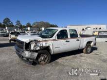 2012 Chevrolet Silverado 2500 Crew-Cab Pickup Truck Runs & Moves) (Wrecked