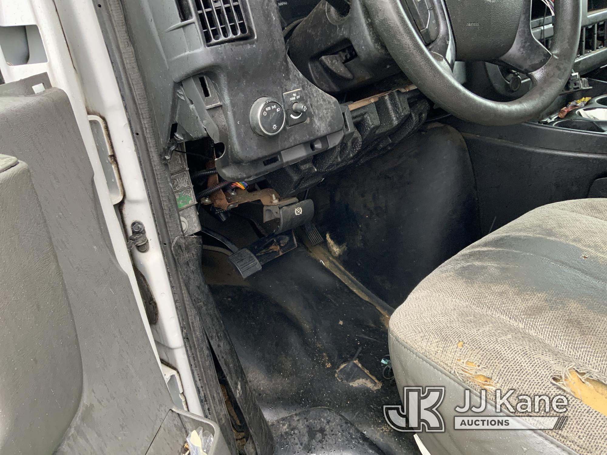 (Verona, KY) 2014 Chevrolet Express G1500 Cargo Van Not Running, Condition Unknown, No Crank, Missin