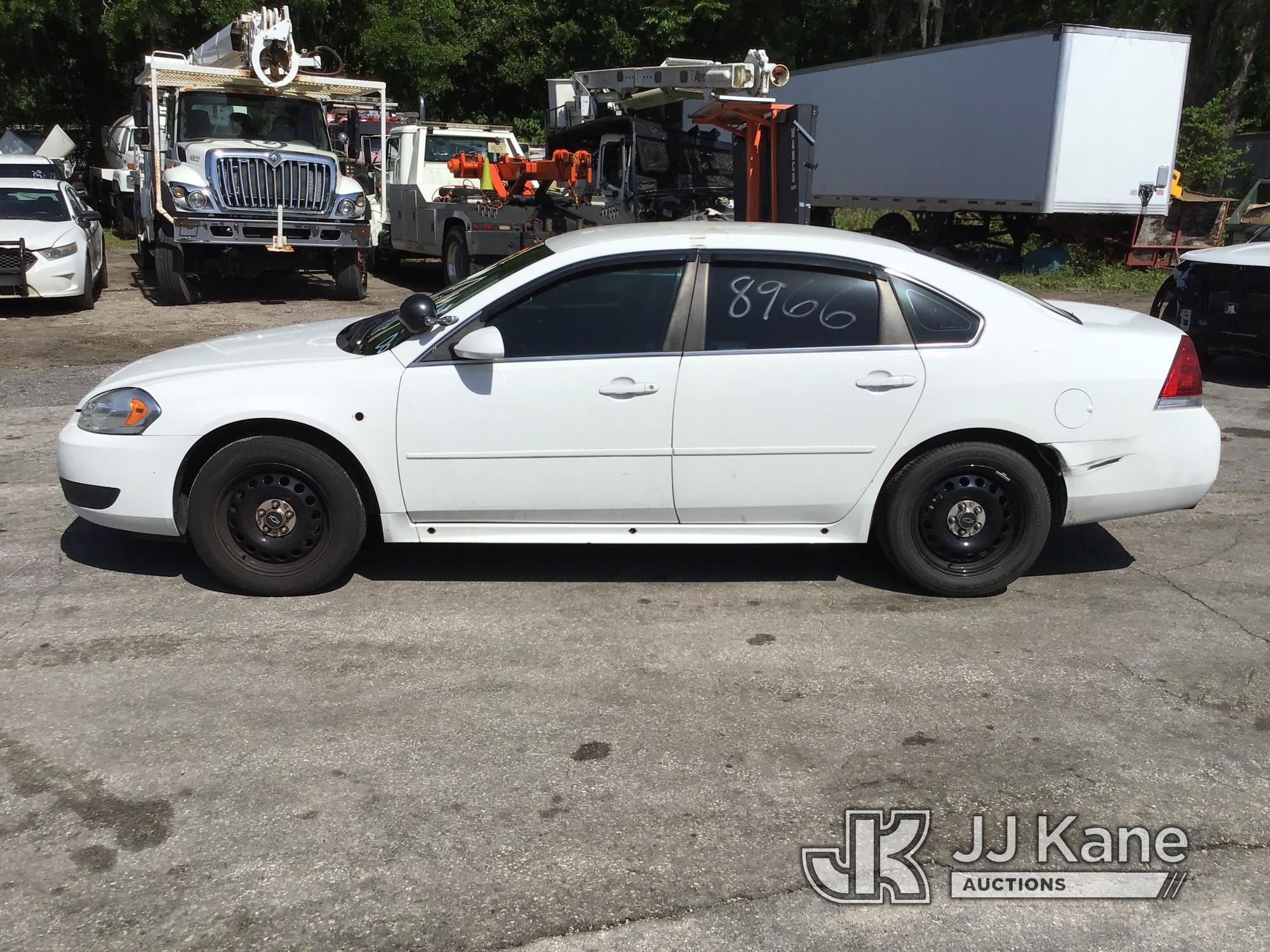 (Ocala, FL) 2013 Chevrolet Impala 4-Door Sedan Runs & Moves) (Minor Body Damage