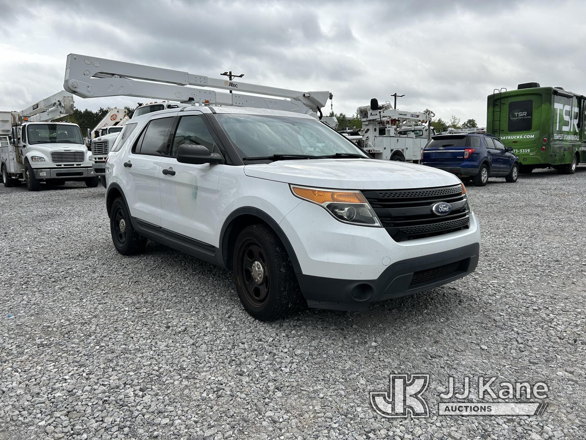 (Covington, LA) 2013 Ford Explorer AWD Police Interceptor 4-Door Sport Utility Vehicle Runs & Moves)