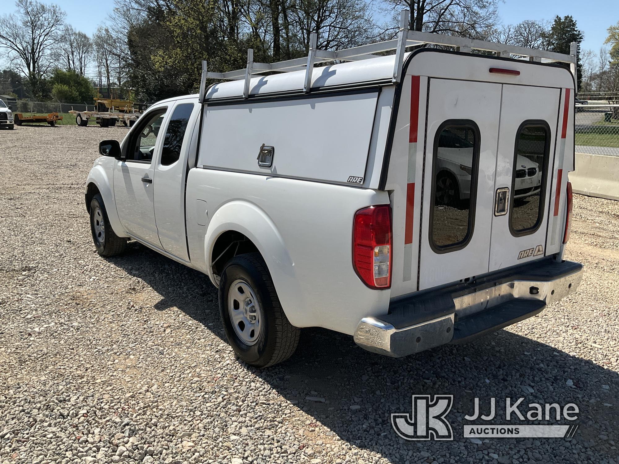 (Charlotte, NC) 2016 Nissan Frontier Extended-Cab Pickup Truck Runs & Moves