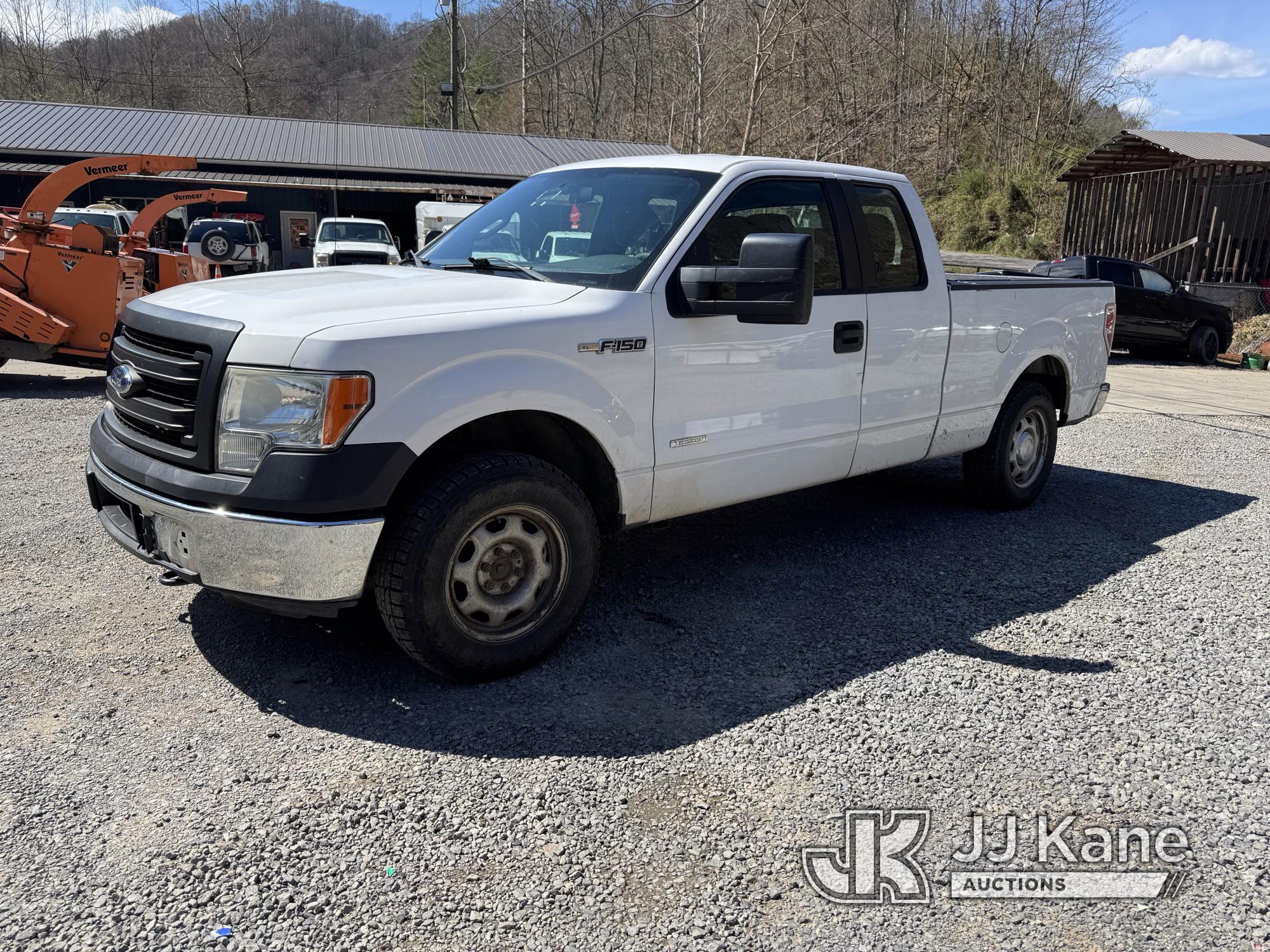 (Hanover, WV) 2014 Ford F150 4x4 Extended-Cab Pickup Truck, DIFFERENTIAL REAR ASSEMBLY Runs & Moves)