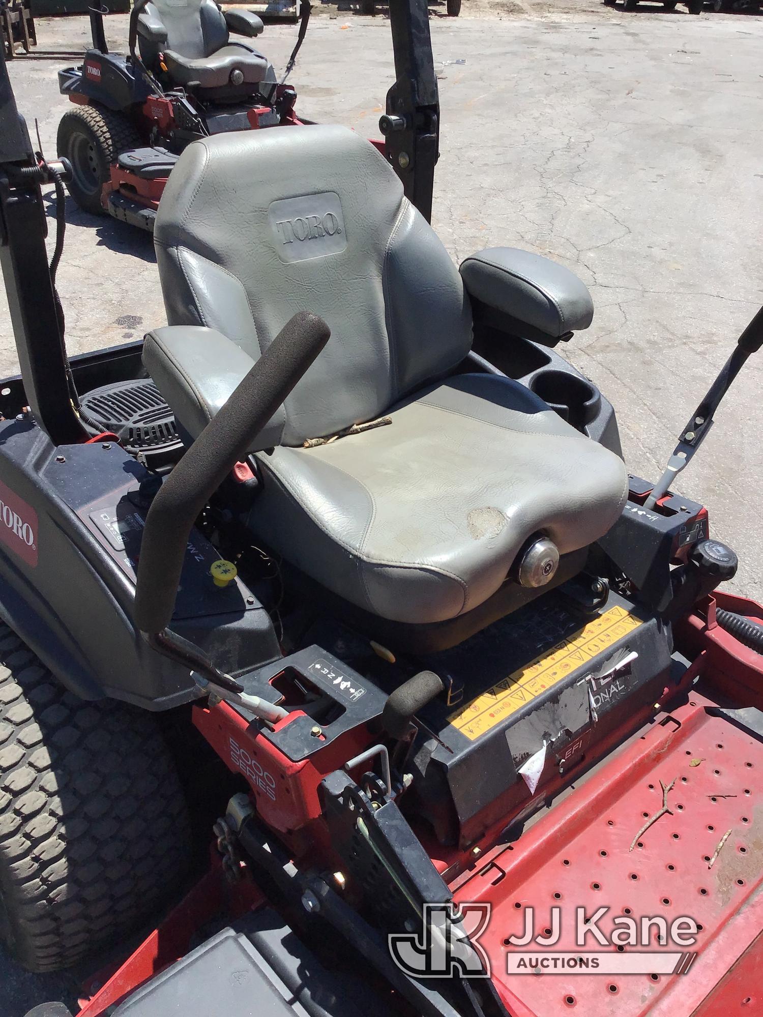 (Ocala, FL) 2015 Toro Z5000 Runs & Moves) (Jump to start, 60in deck