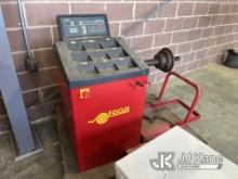 (Waverly, VA) Focus FT 11HD Fully Operational Tire Balancing Machine