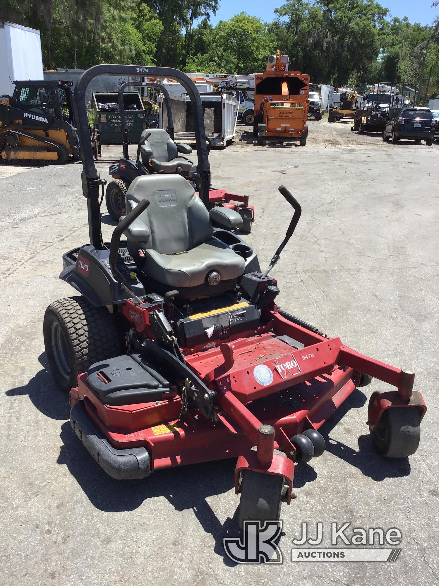 (Ocala, FL) 2015 Toro Z5000 Runs & Moves) (Jump to start, 60in deck