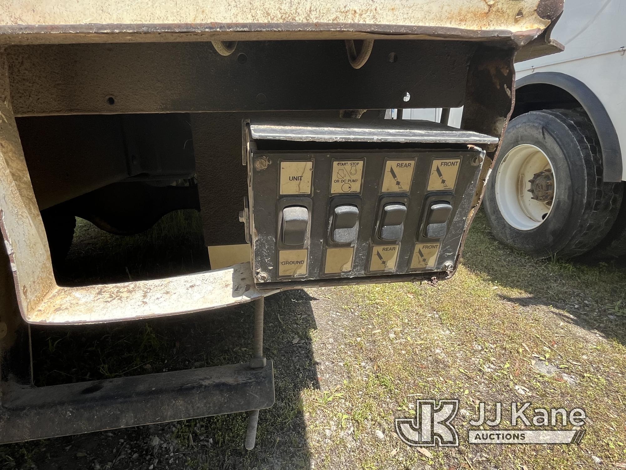 (Jacksonville, FL) Altec AA55-MH, Material Handling Bucket Truck rear mounted on 2016 Freightliner M