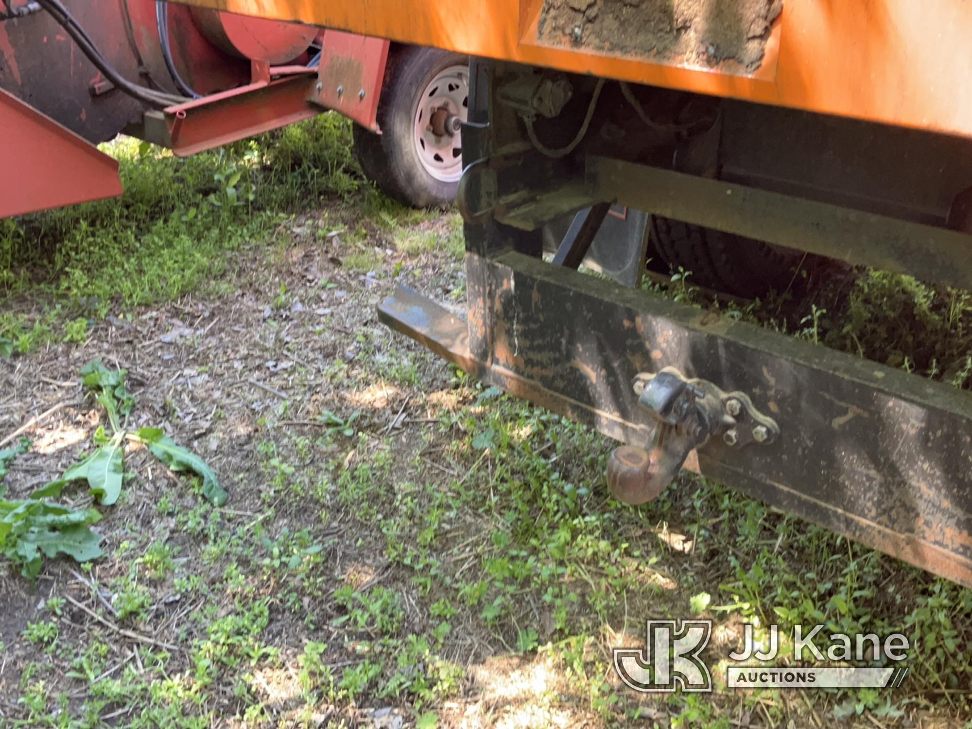 (Florence, SC) 2012 Ford F750 Chipper Dump Truck Runs, Moves) (Driveshaft Removed