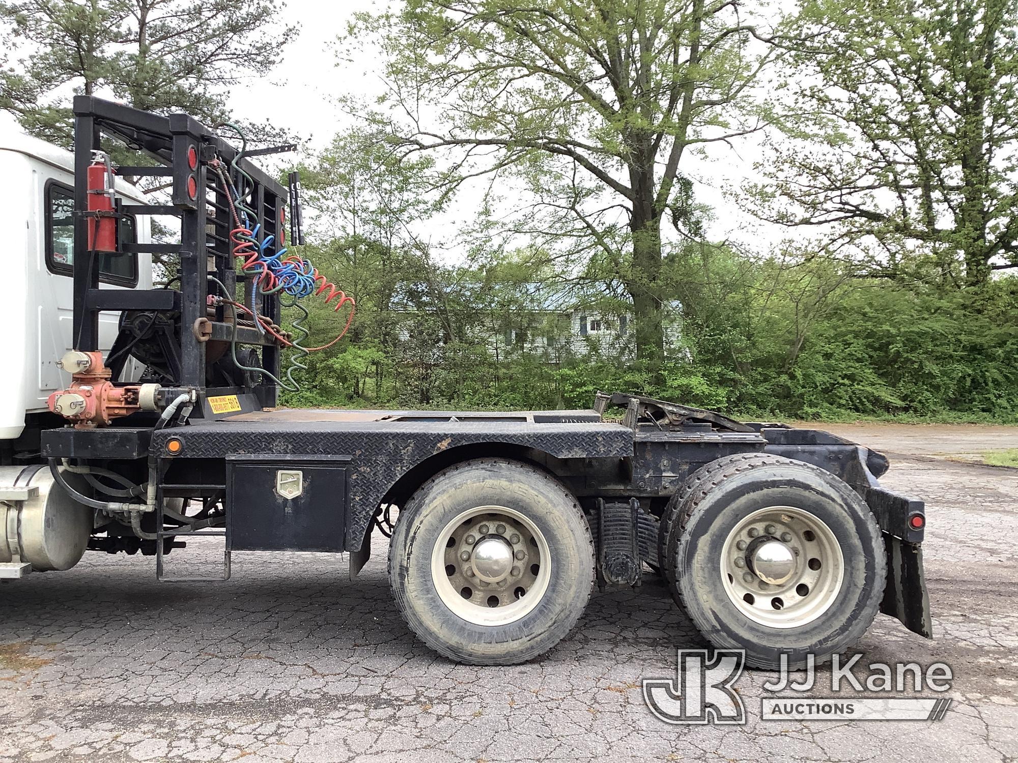 (Graysville, AL) 2008 Mack GU713 Truck Tractor Runs & Moves