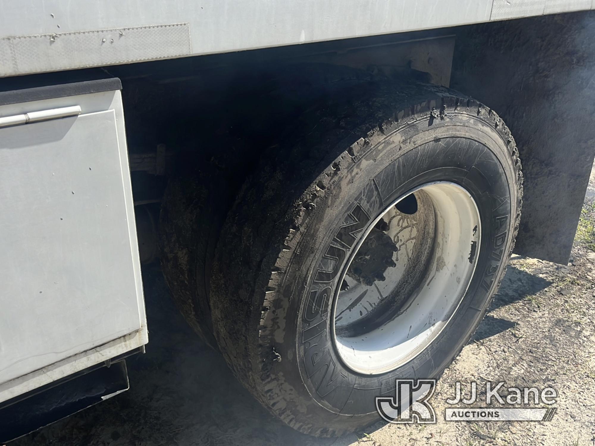 (Ridgeland, SC) Terex/HiRanger XT60, Over-Center Bucket Truck mounted behind cab on 2010 Ford F750 C