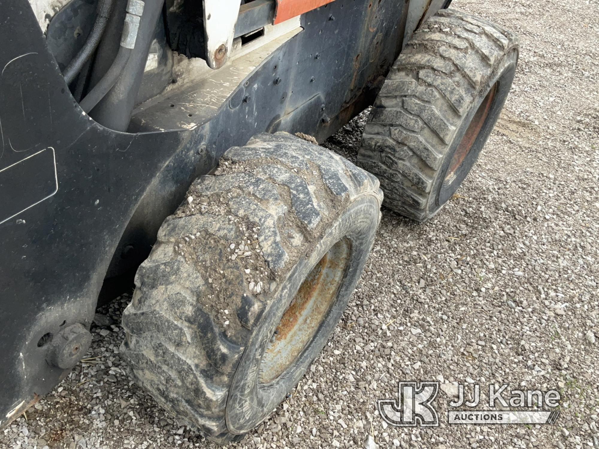 (Verona, KY) 2006 Bobcat S250 Rubber Tired Skid Steer Loader Runs, Moves & Operates) (Rust Damage, W