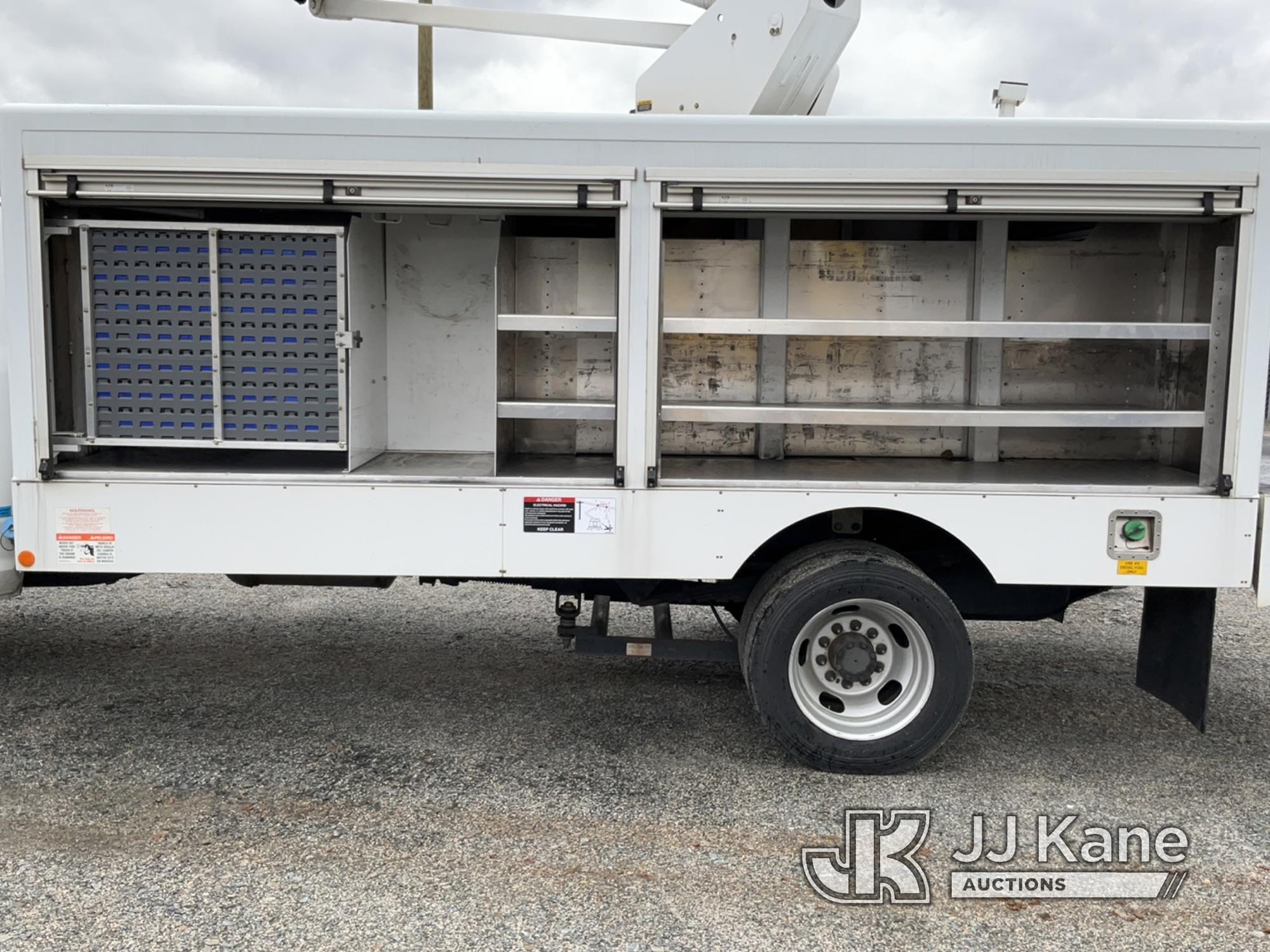 (China Grove, NC) Altec AT248F, Articulating & Telescopic Non-Insulated Bucket Truck center mounted