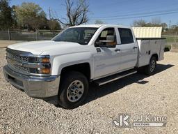 (Charlotte, NC) 2019 Chevrolet Silverado 3500HD 4x4 Crew-Cab Service Truck Runs & Moves