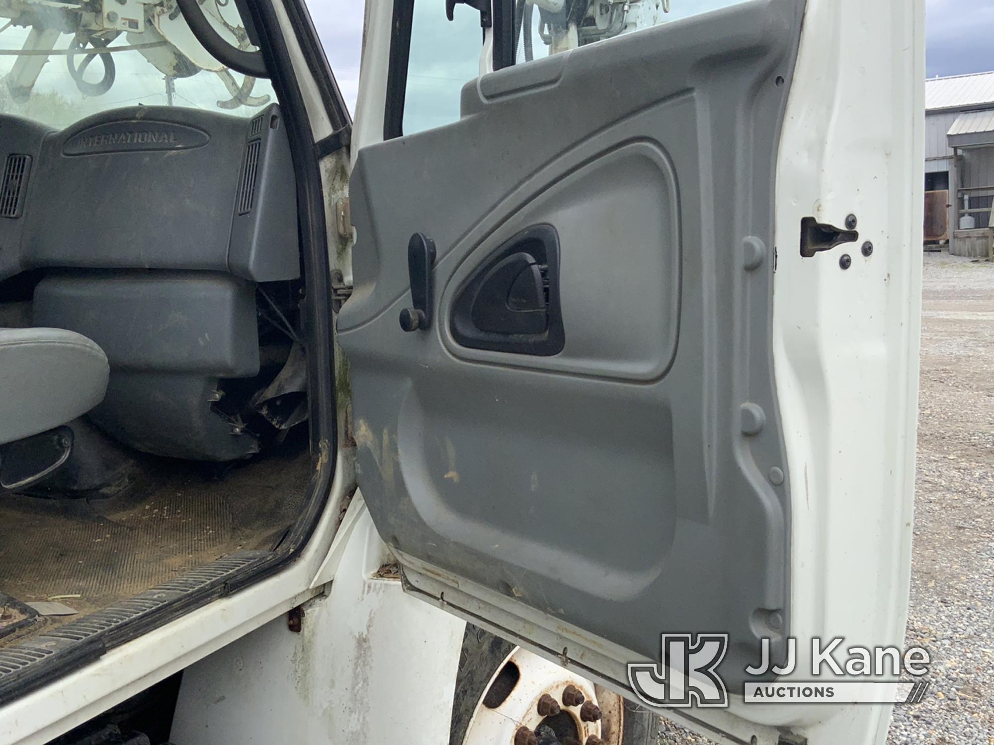 (Clay, KY) Altec DL45-BR, Digger Derrick rear mounted on 2006 International 4400 Utility Truck Not R