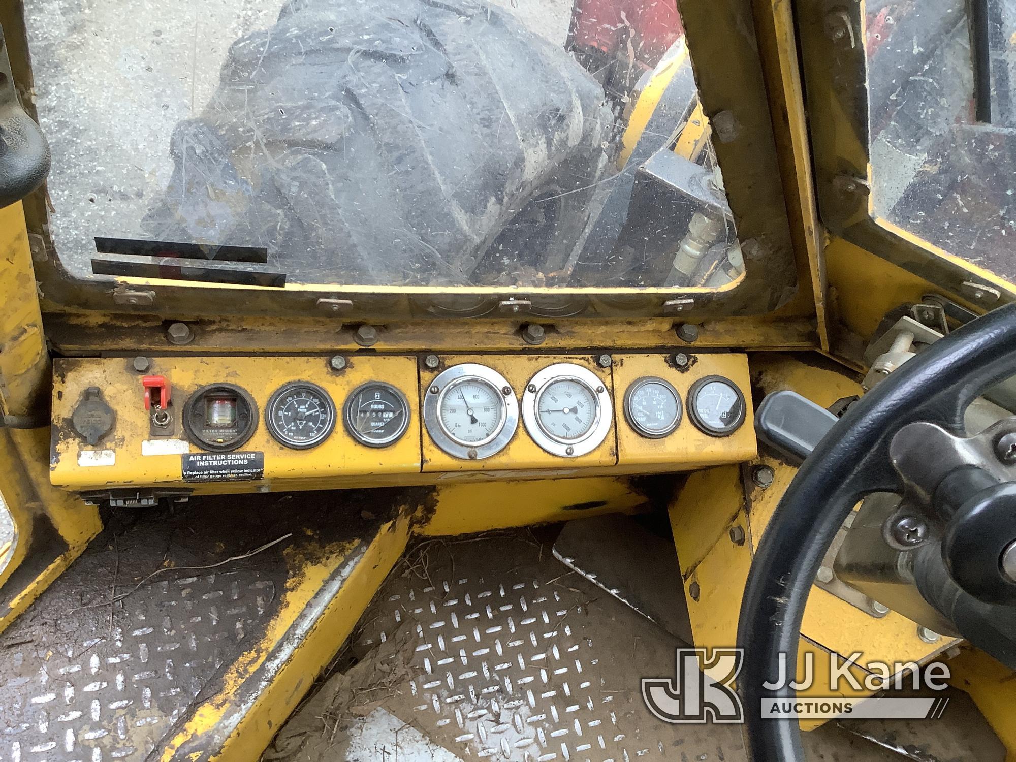 (Graysville, AL) 2015 Geoboy Articulating Site Preparation Machine Runs, Moves & Operates) (Seller S