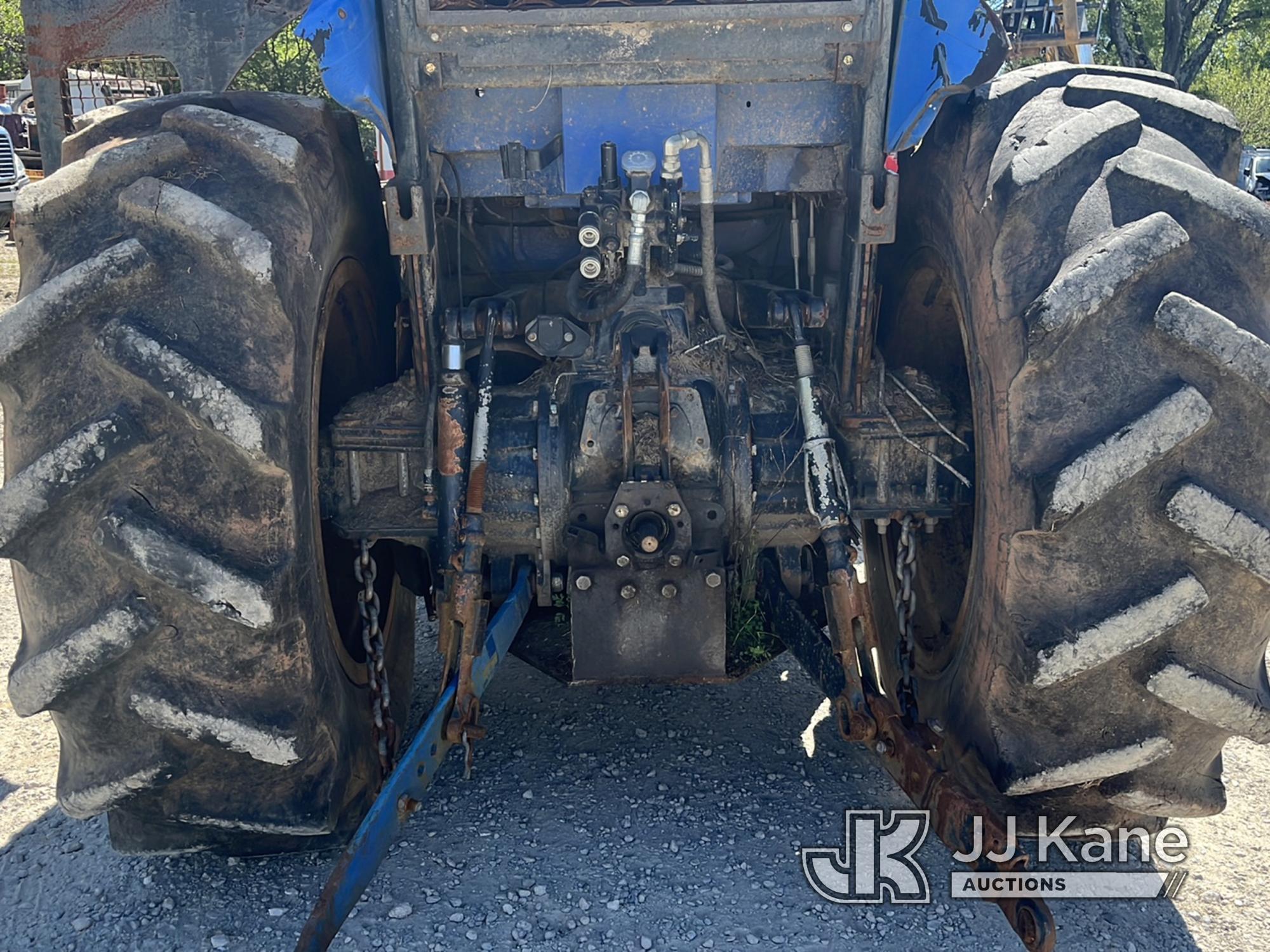 (Charlotte, NC) 2013 New Holland TS6.120 MFWD Utility Tractor Not Running, Condition Unknown)(Seller