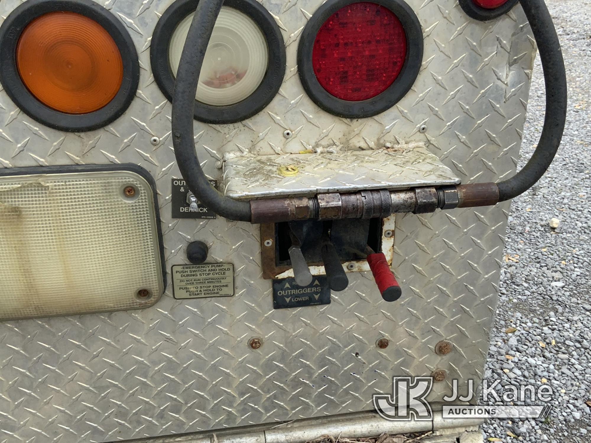 (Clay, KY) Altec DL45-BR, Digger Derrick rear mounted on 2006 International 4400 Utility Truck Not R