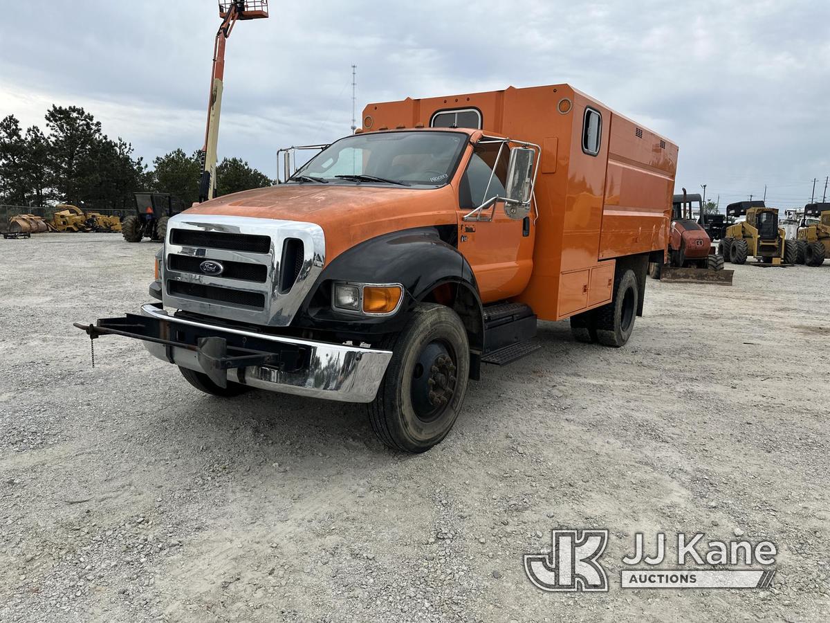 (Villa Rica, GA) 2015 Ford F650 Chipper Dump Truck Runs & Moves)( Dump Condition Unknown, No Brakes,