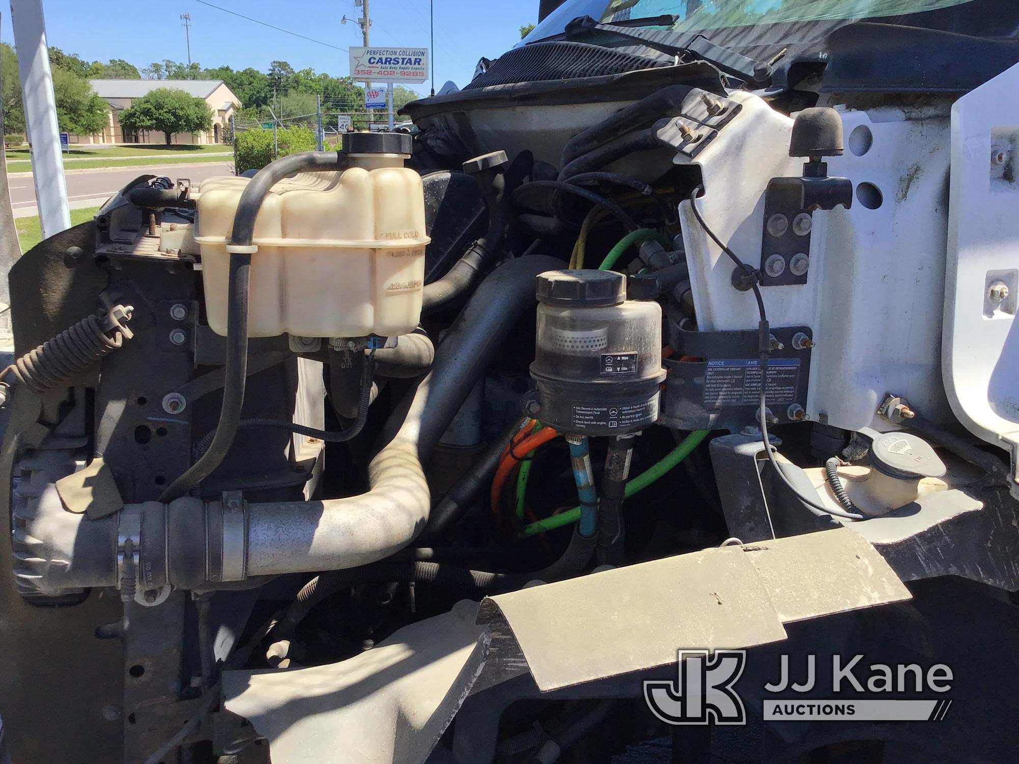 (Ocala, FL) Altec AM55-MH, Material Handling Bucket Truck rear mounted on 2007 GMC C7500 Utility Tru