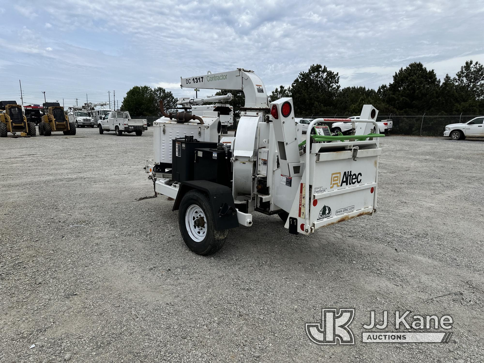 (Villa Rica, GA) 2018 Altec Environmental Products DC1317 Chipper (13in Disc), trailer mtd No Title)