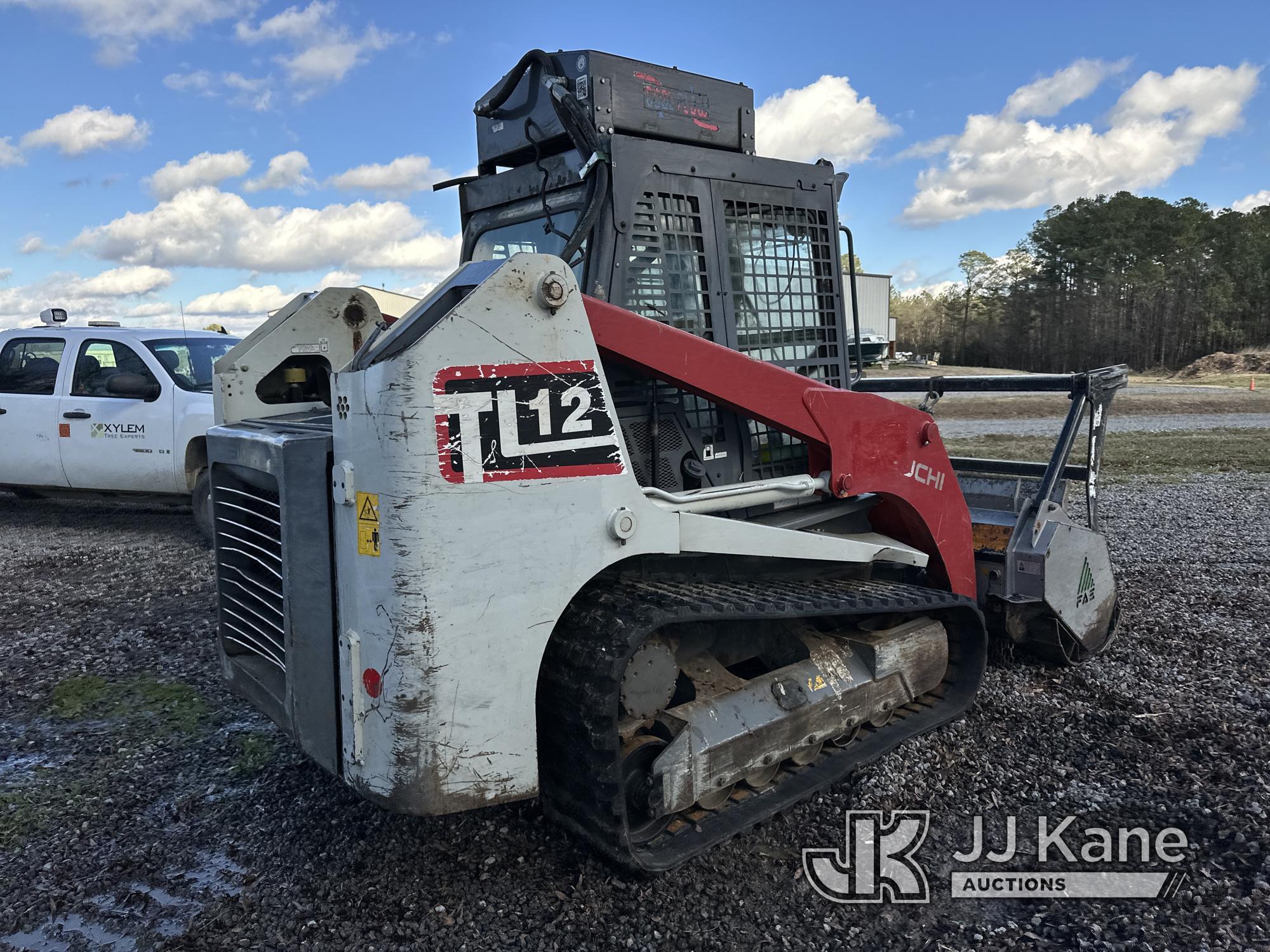 (Wakefield, VA) 2016 Takeuchi TL12 High Flow Crawler Skid Steer Loader Runs & Moves) (Jump to Start