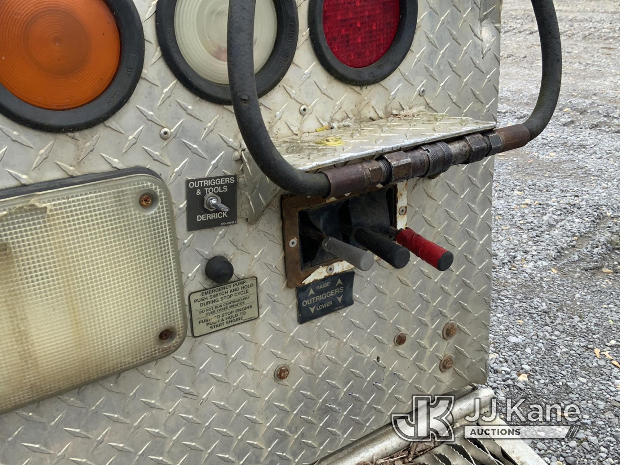 (Clay, KY) Altec DL45-BR, Digger Derrick rear mounted on 2006 International 4400 Utility Truck Not R