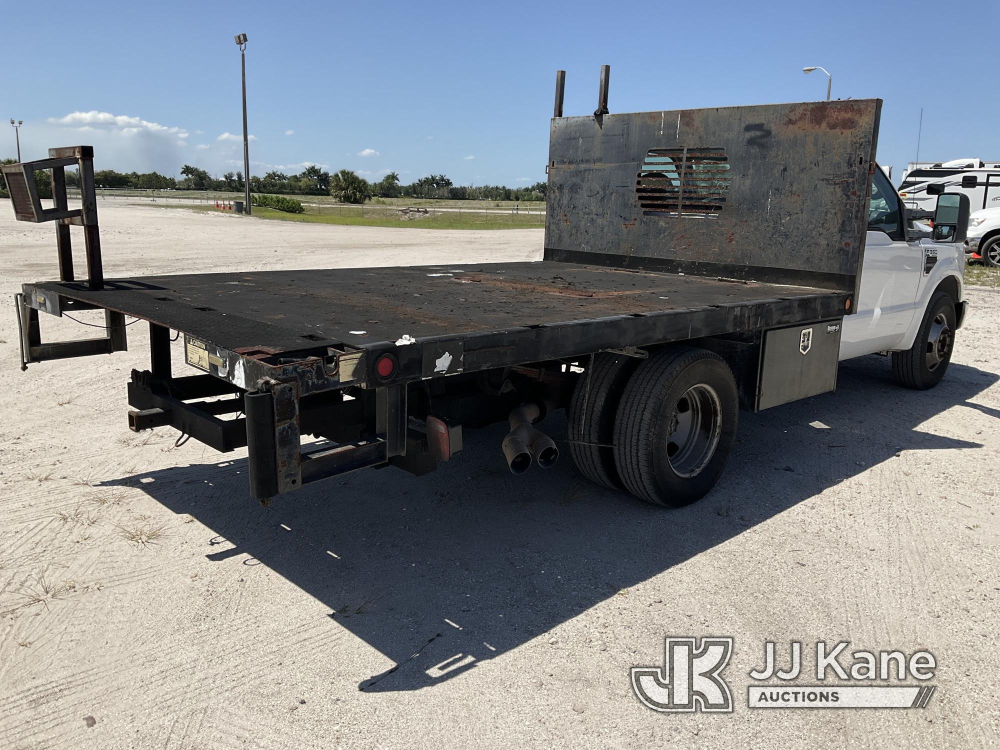 (Westlake, FL) 2008 Ford F350 Flatbed Truck Runs & Moves) (Jump to Start, Check Engine Light On, Bod