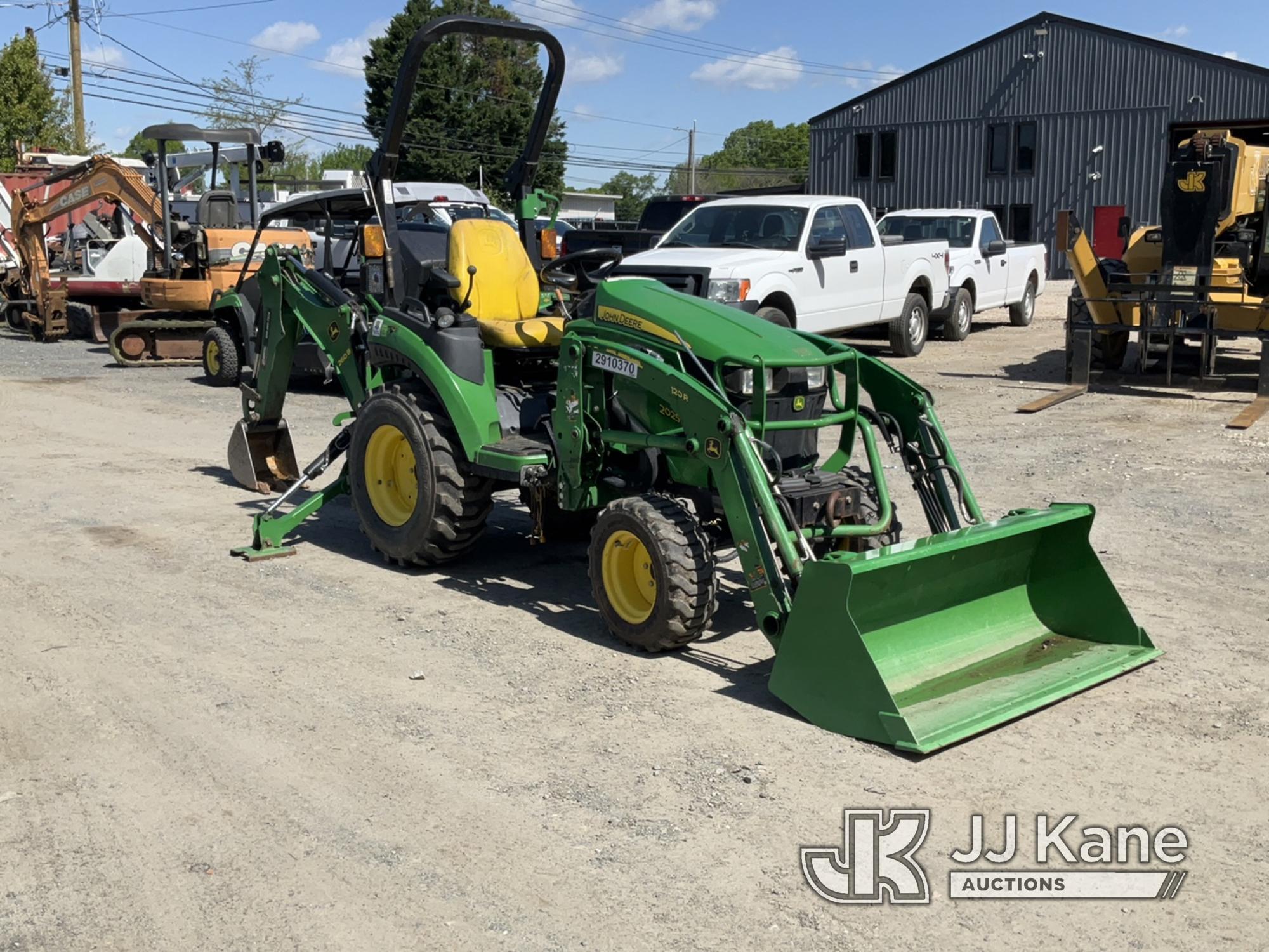 (Charlotte, NC) 2020 John Deere 2025R MFWD Mini Tractor Loader Backhoe Runs, Moves, & Operates) (Sel