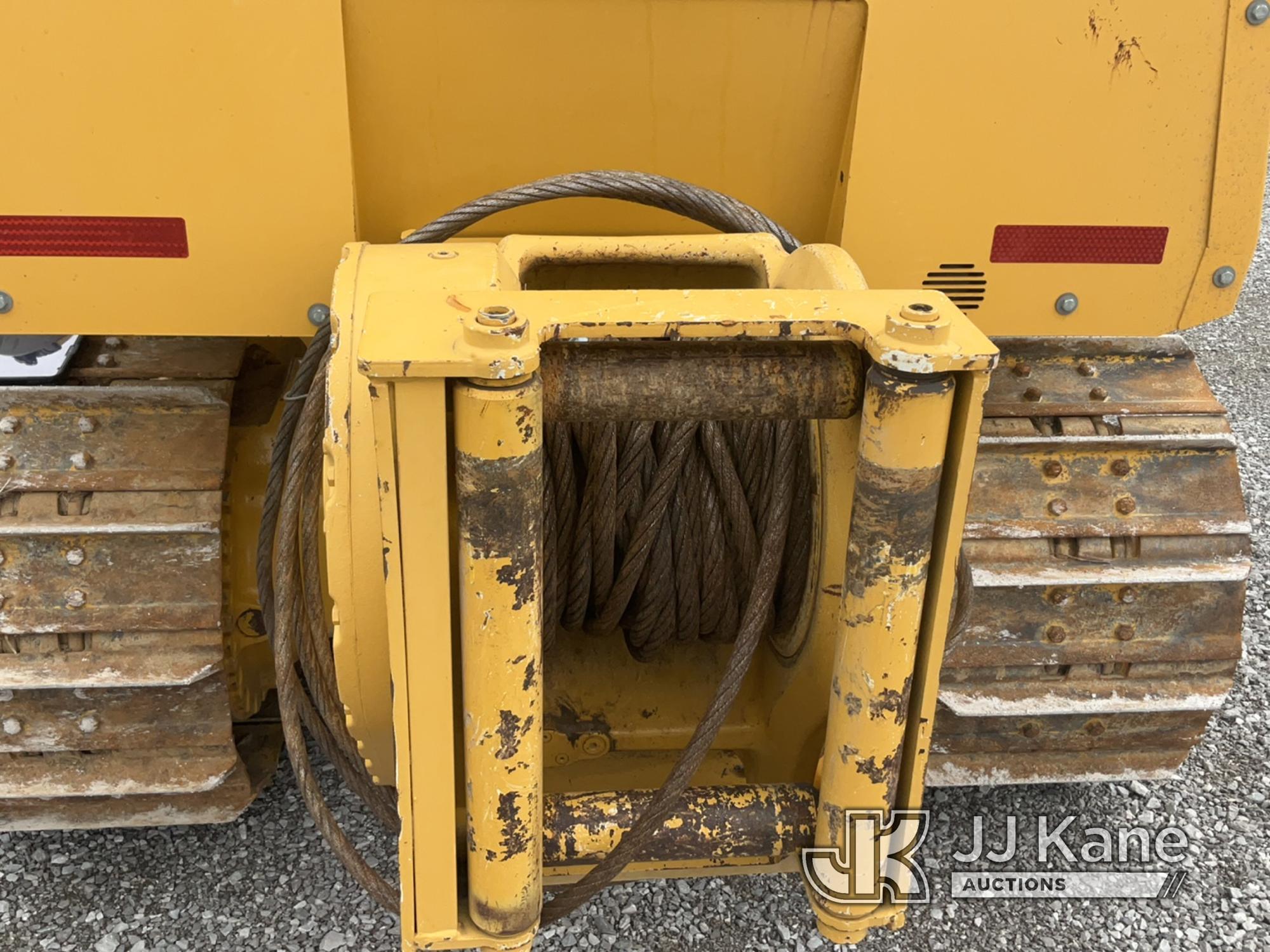 (Verona, KY) 2018 John Deere 650K Crawler Tractor Runs, Moves & Operates) (Seller Notes: Rear Winch