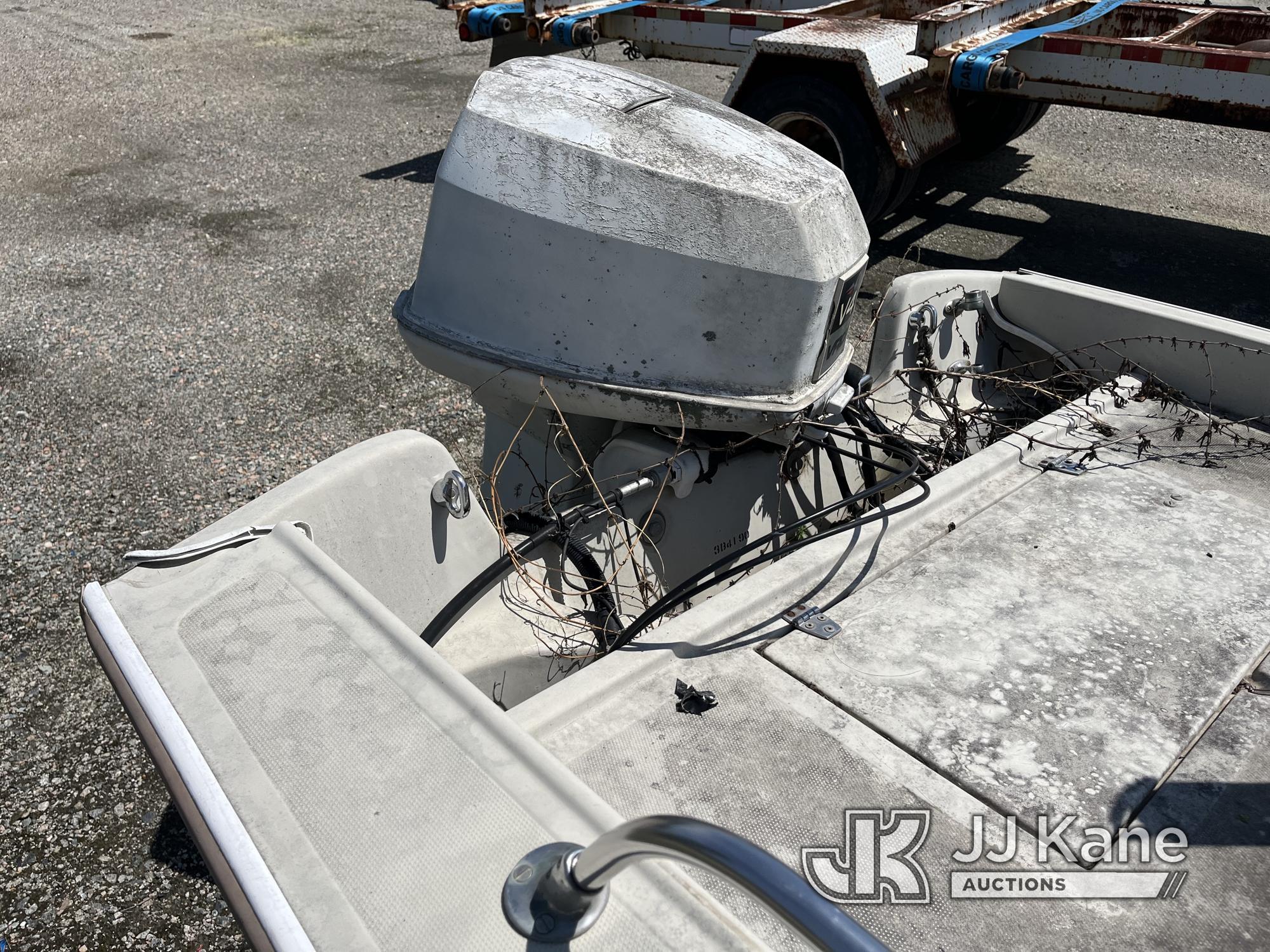 (Chester, VA) 1979 Boston Whaler 17ft Boat No Title) (PARTS ONLY