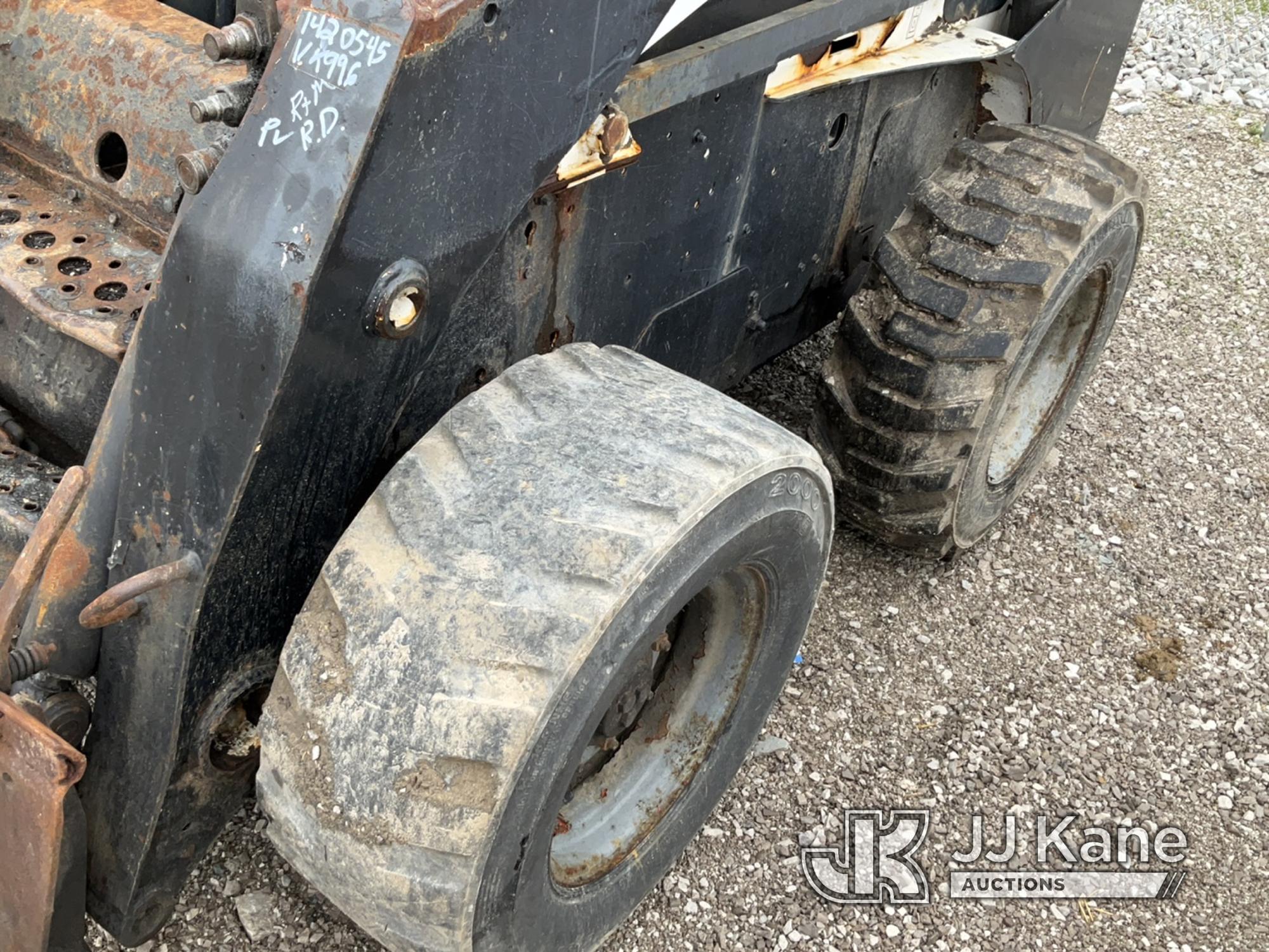 (Verona, KY) 2006 Bobcat S250 Rubber Tired Skid Steer Loader Runs, Moves & Operates) (Rust Damage, W