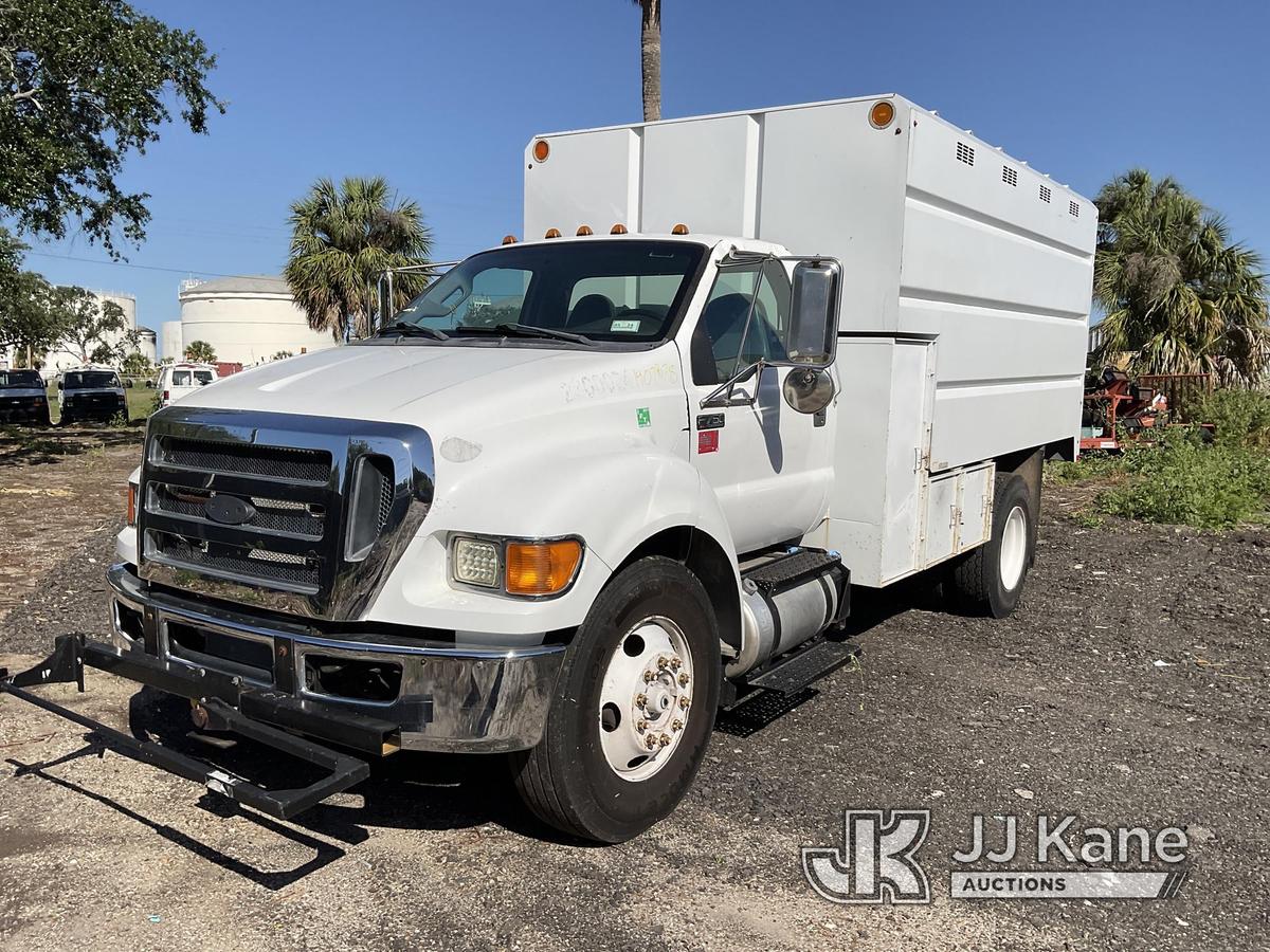 (Tampa, FL) 2012 Ford F750 Chipper Dump Truck Runs & Moves) ( PTO Will Not Engage, Condition Unknown