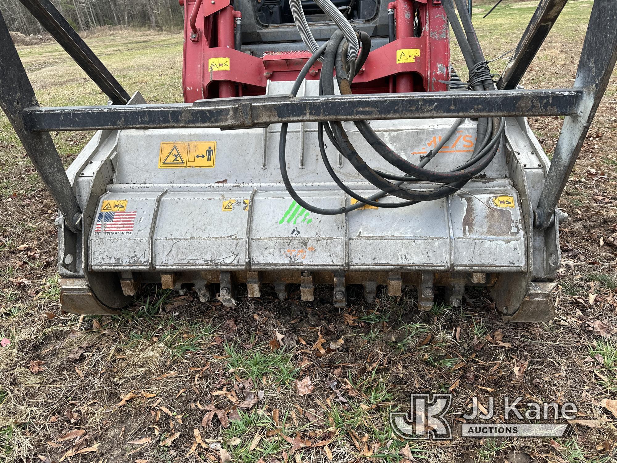 (Wakefield, VA) 2019 Takeuchi TL12R2 High Flow Crawler Shredder/Mulcher Jump To Start, Runs) (Radiat