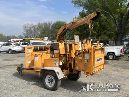 (Charlotte, NC) 2014 Bandit 200 UC Chipper (12in Disc), trailer mtd Runs) (Not Operating, Hyd Line M