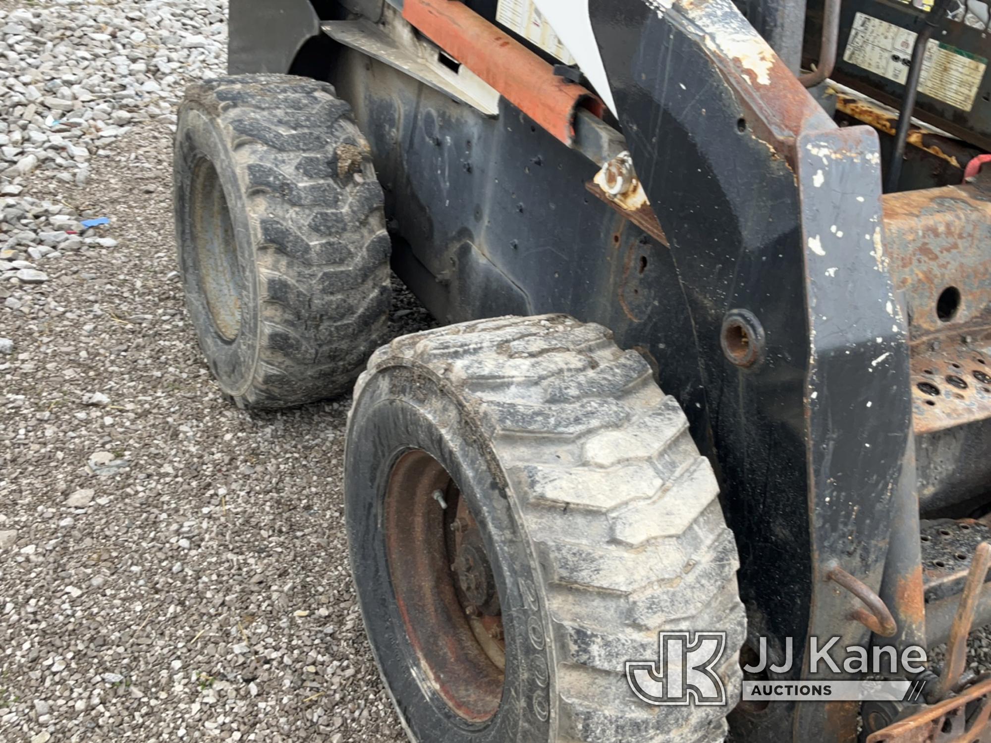 (Verona, KY) 2006 Bobcat S250 Rubber Tired Skid Steer Loader Runs, Moves & Operates) (Rust Damage, W