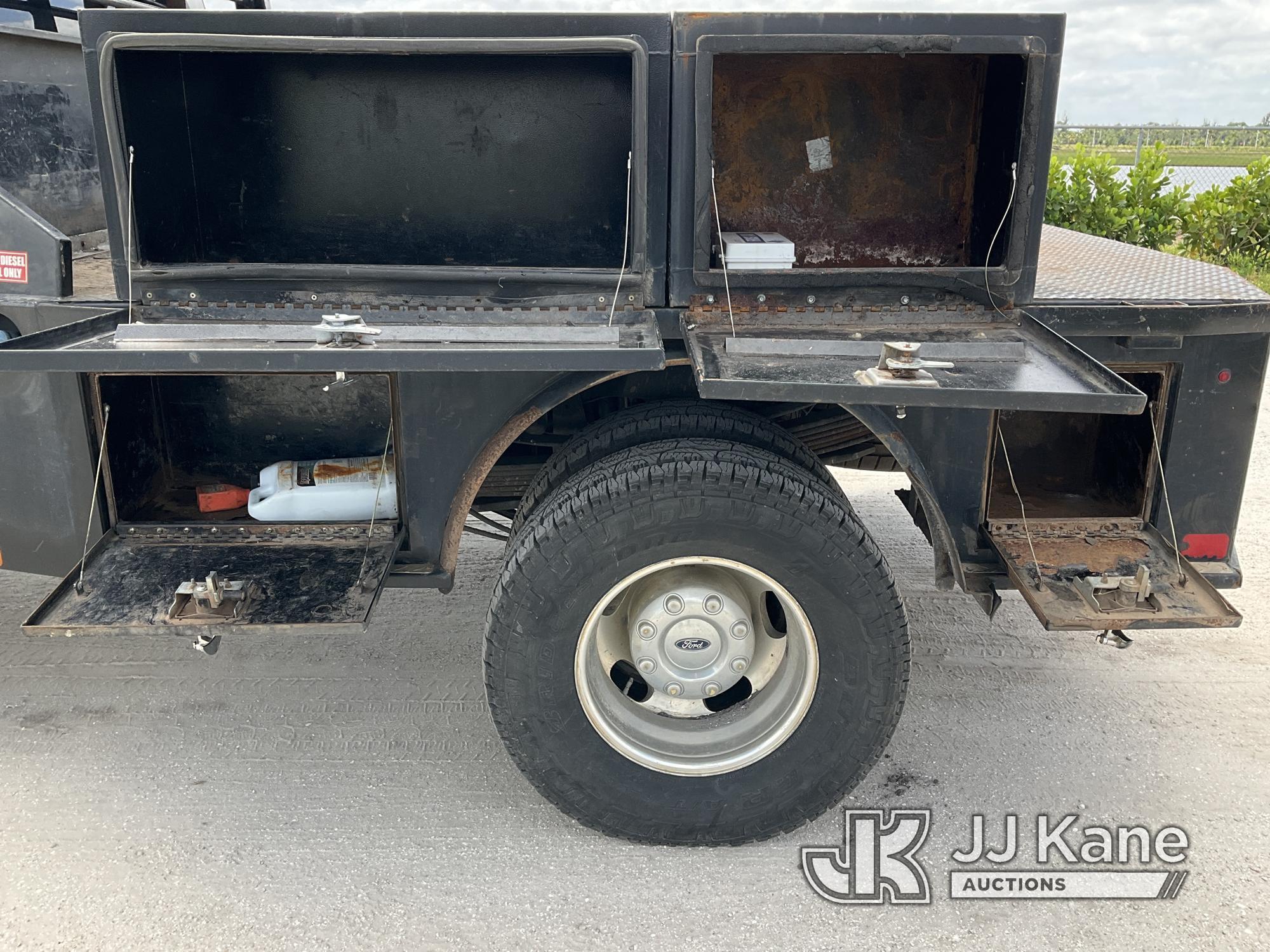 (Westlake, FL) 2017 Ford F350 4x4 Crew-Cab Flatbed Truck, DEF Issue Runs & Moves, Check Engine Light