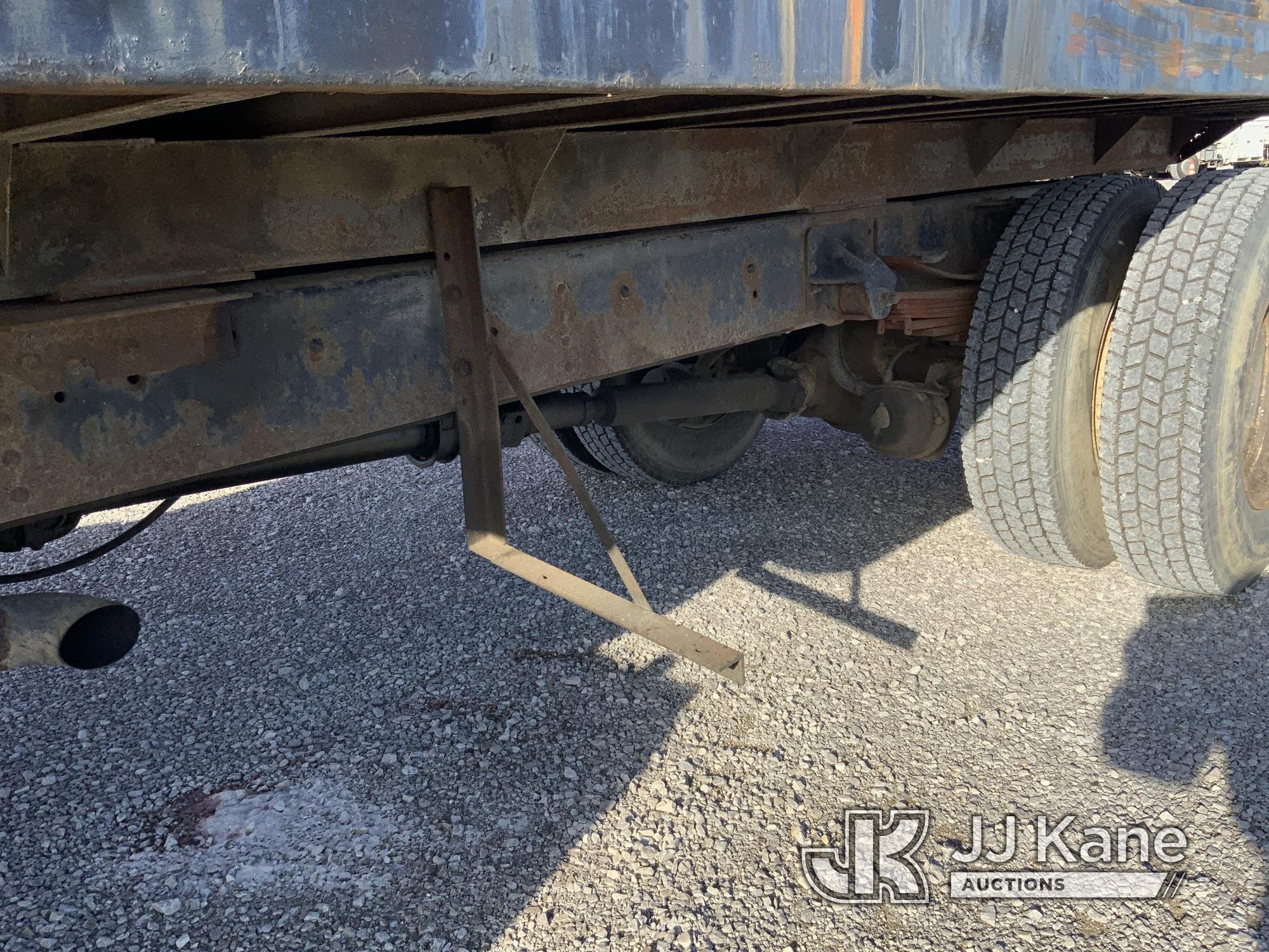 (Verona, KY) 1999 Chevrolet C7500 Dump Truck Runs, Moves & Operates) (Minor Hyd. Leak At Dump Cylind