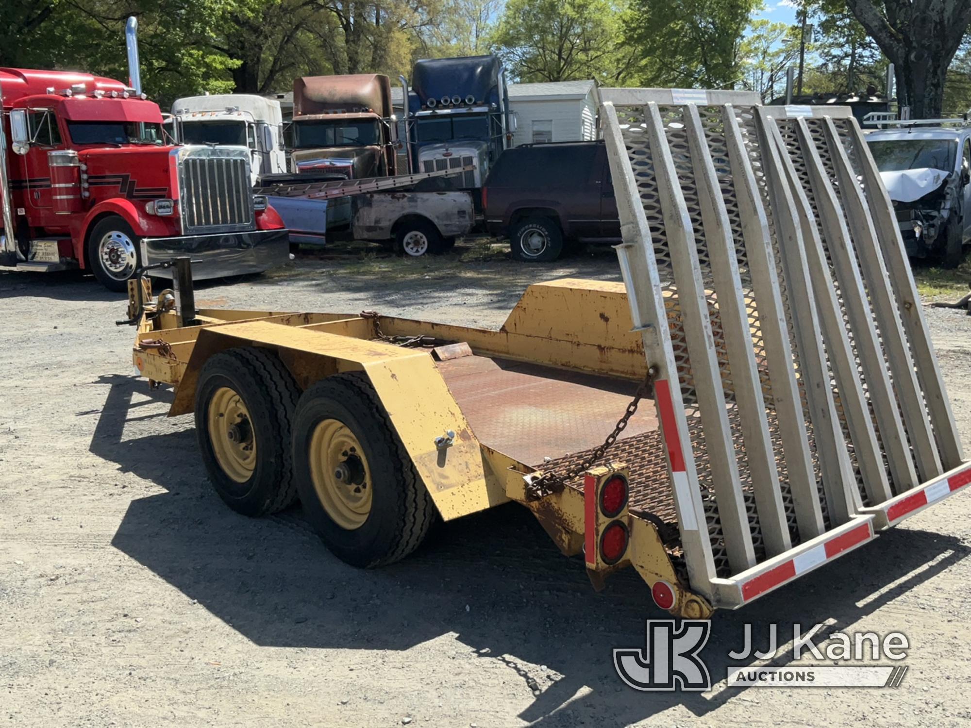 (Charlotte, NC) 1997 Reids M312 T/A Tagalong Trailer Duke Unit) (Paint Damage