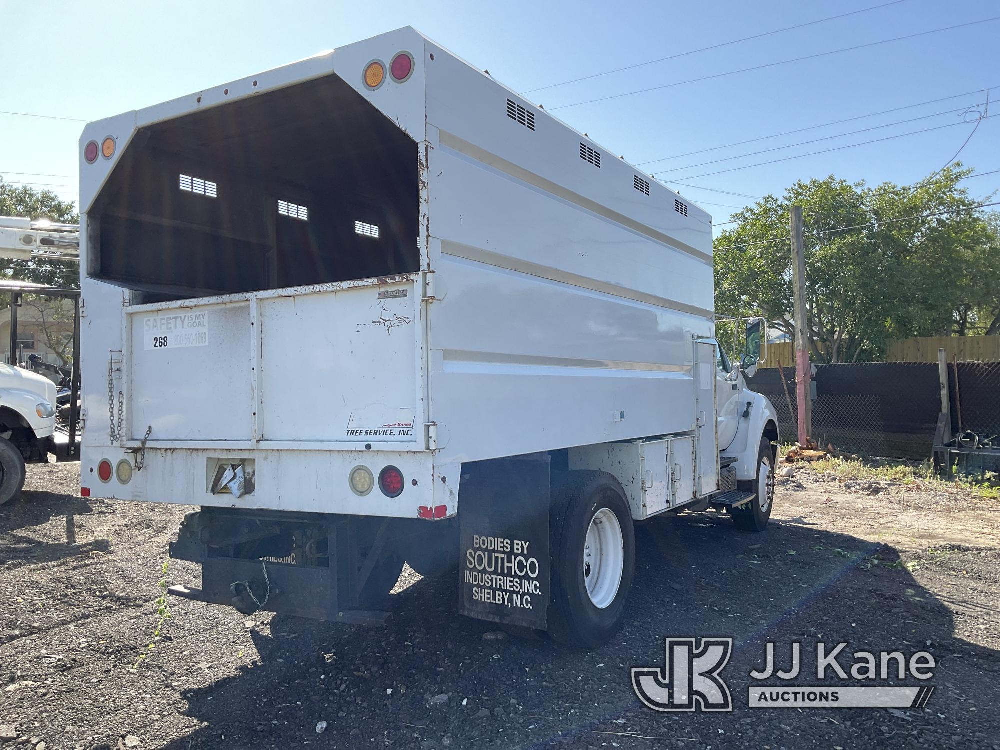 (Tampa, FL) 2012 Ford F750 Chipper Dump Truck Runs & Moves) ( PTO Will Not Engage, Condition Unknown