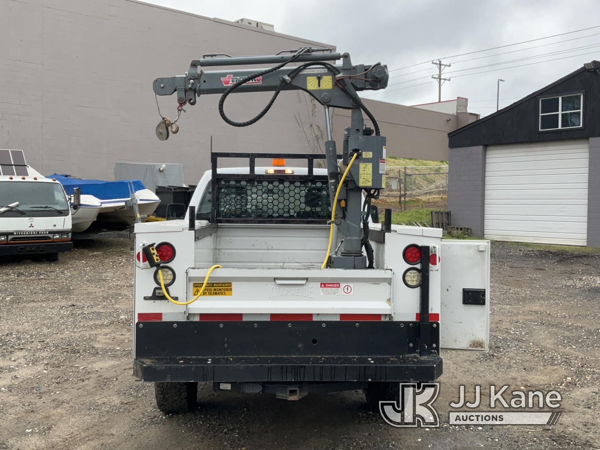 (Charlotte, NC) 2013 Ford F350 4x4 Extended-Cab Service Truck Runs, Moves & Operates) (Paint Damage