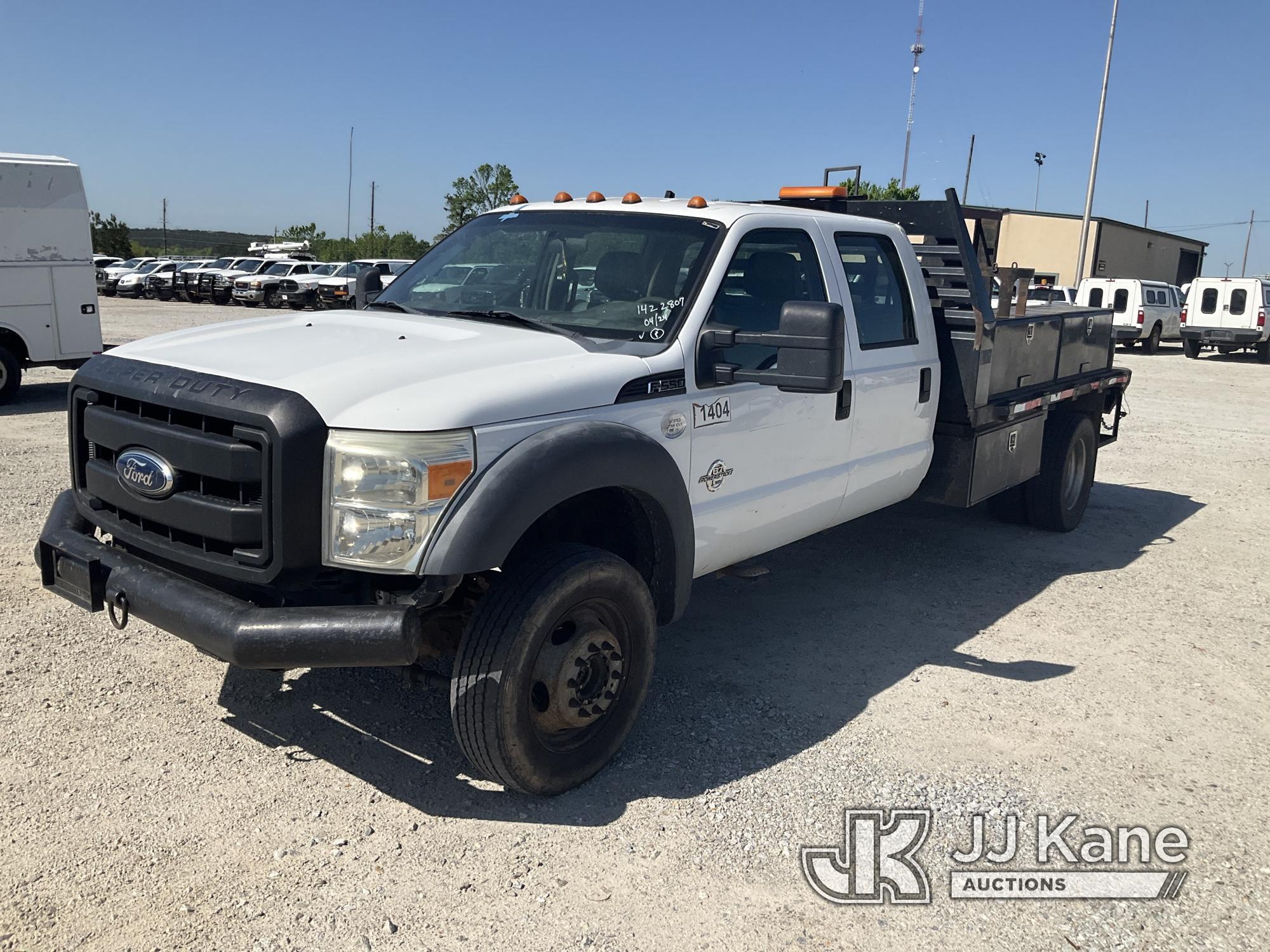 (Villa Rica, GA) 2011 Ford F550 4x4 Crew-Cab Flatbed Truck Runs & Moves)( Check Engine Light On, Win