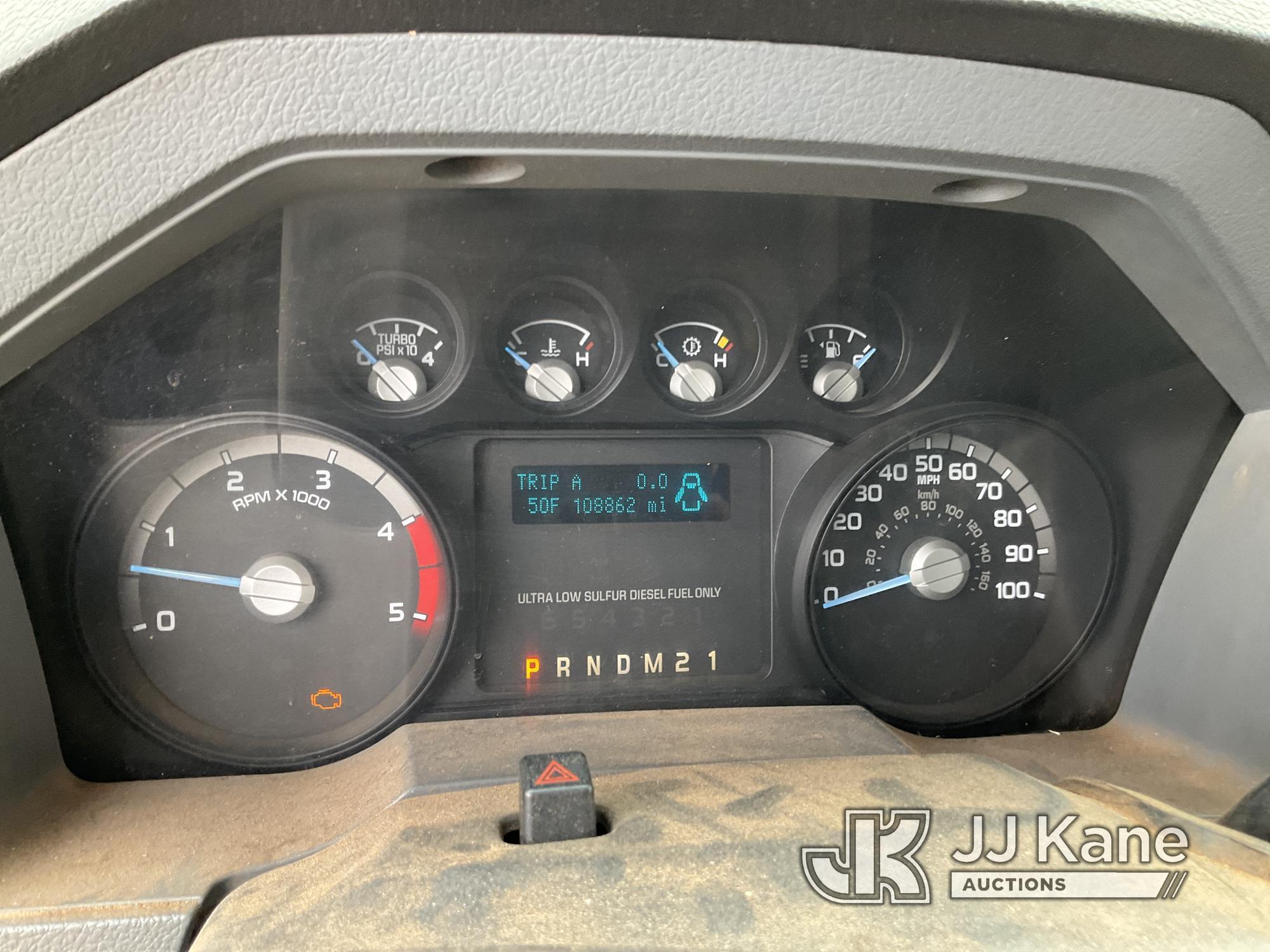 (Villa Rica, GA) 2013 Ford F550 Enclosed High-Top Service Truck Runs & Moves)( Check Engine Light On