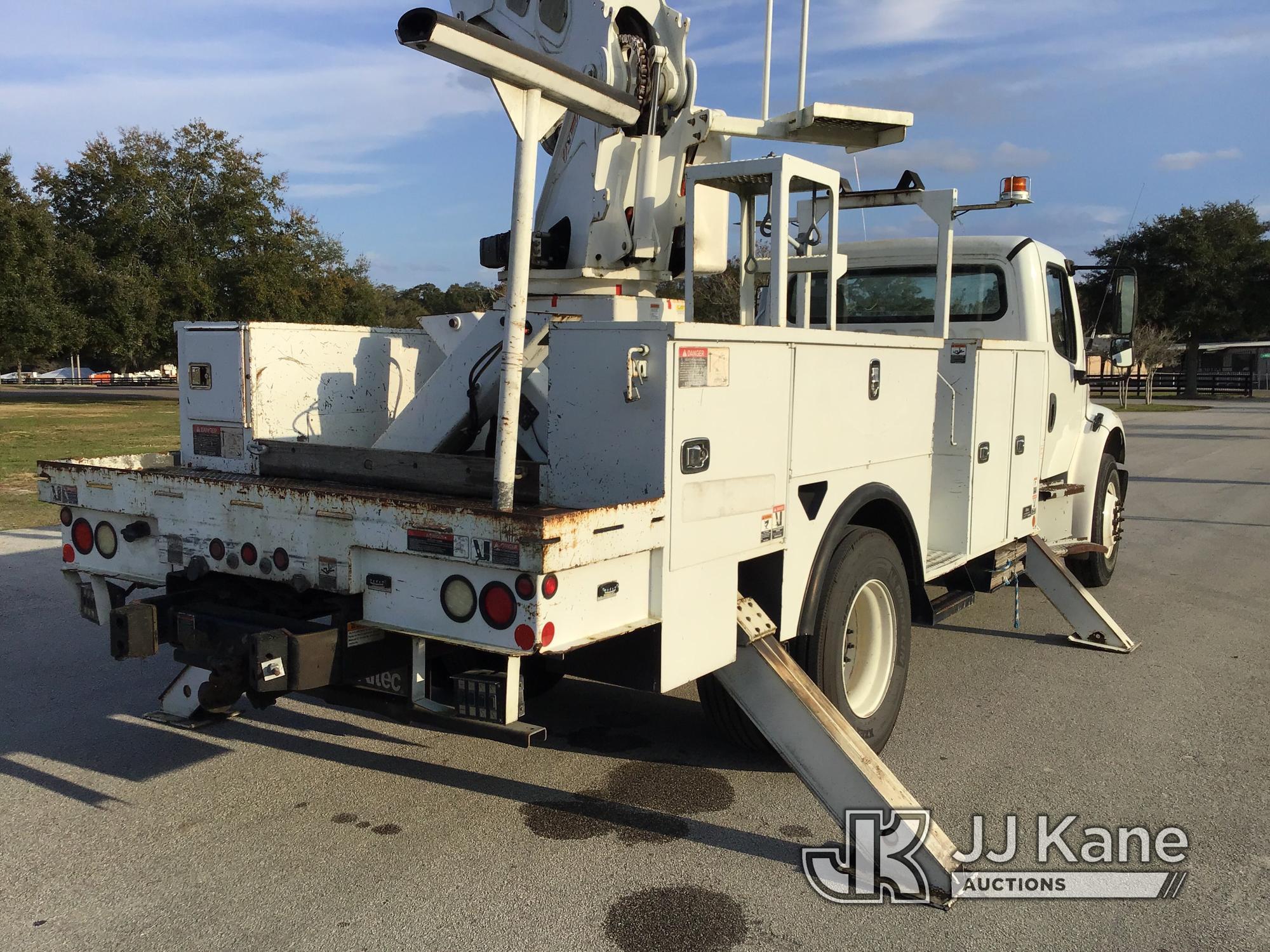 (Ocala, FL) Altec AA55E, Material Handling Bucket Truck rear mounted on 2015 Freightliner M2 106 Uti