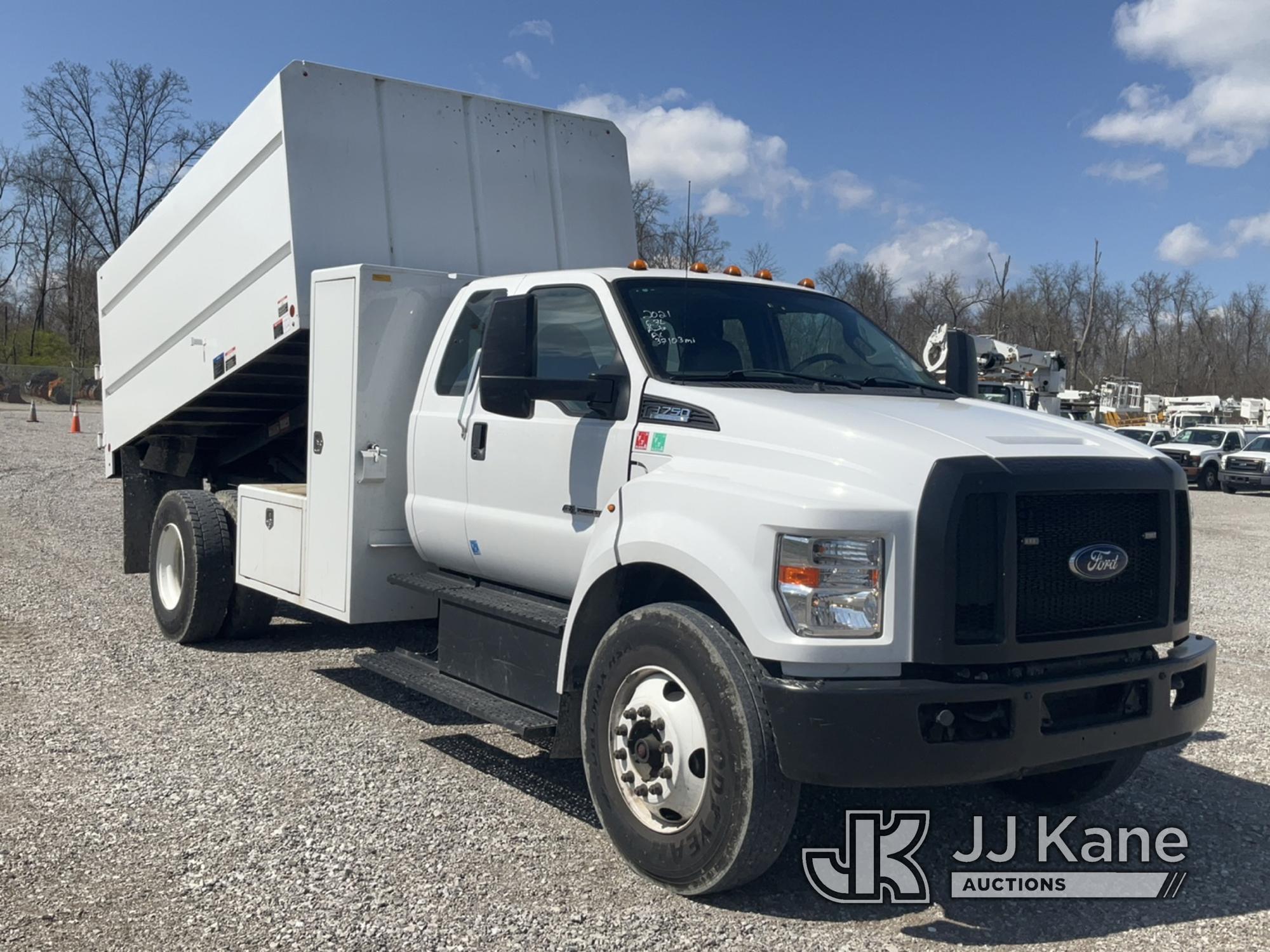 (Verona, KY) 2021 Ford F750 Extended-Cab Chipper Dump Truck Runs, Moves & Operates